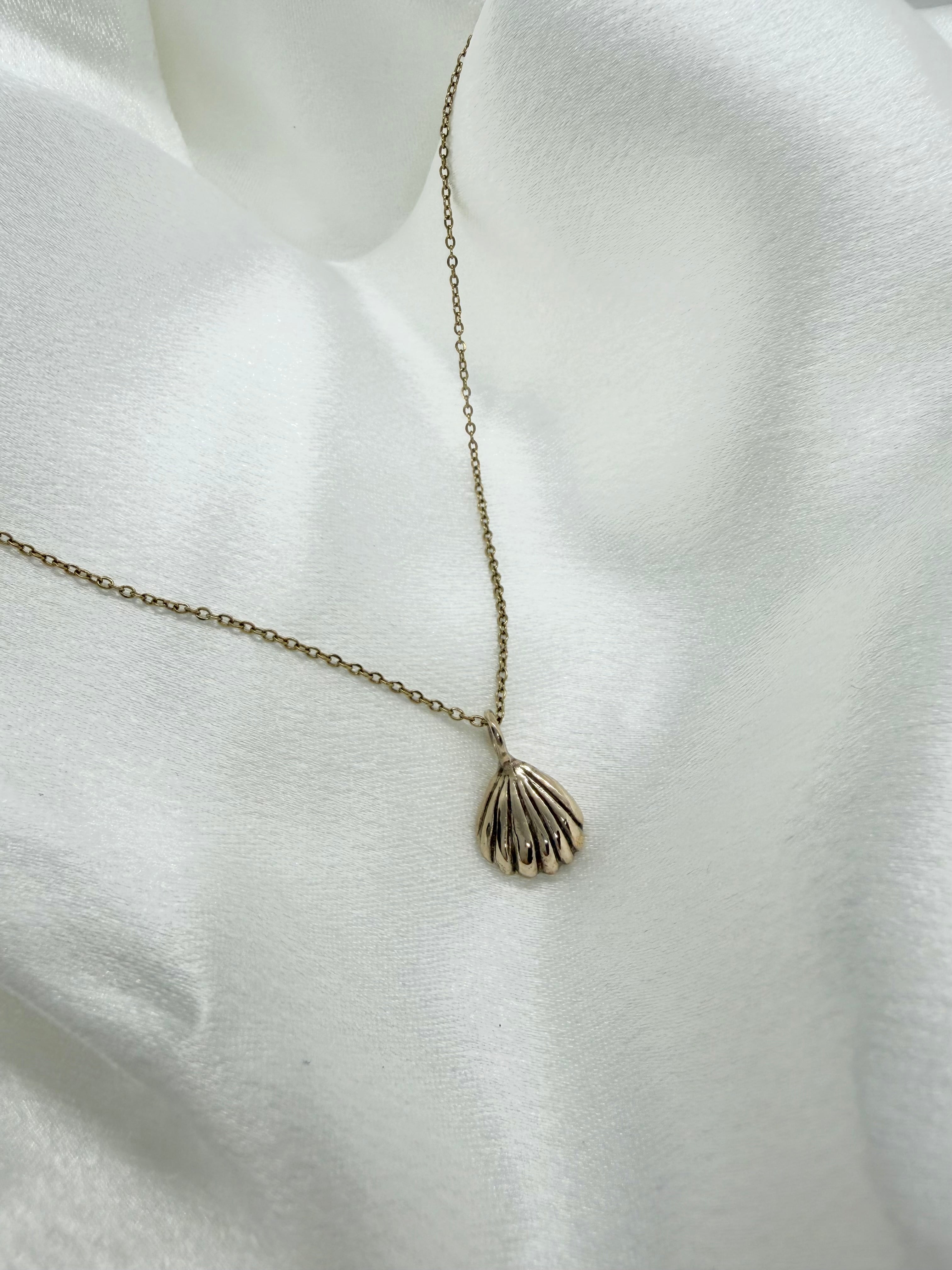 Mermaid summer charm necklace