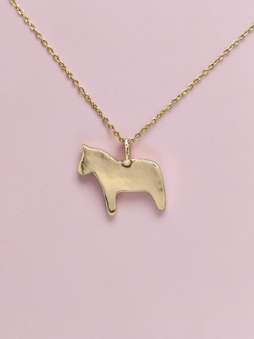 Horse charm necklace